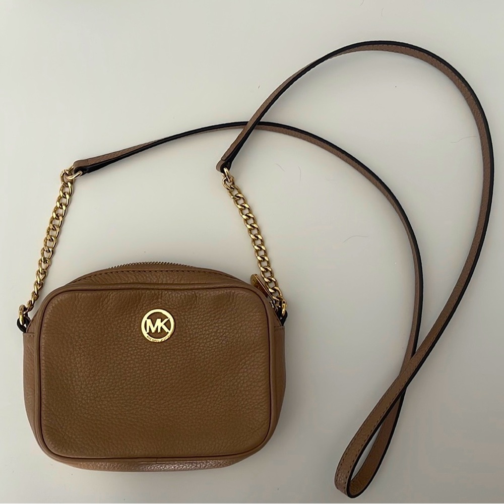 Michael Kors Crossbody